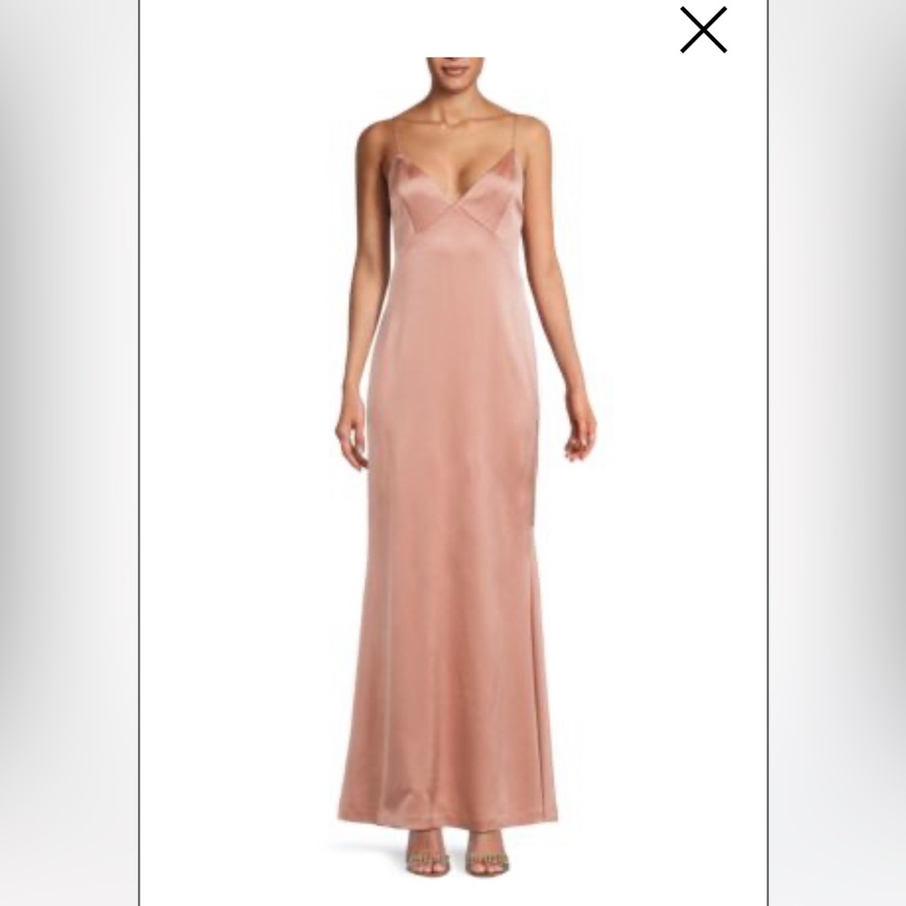 NWT Alice and Olivia Julietta V neck gown size 0
